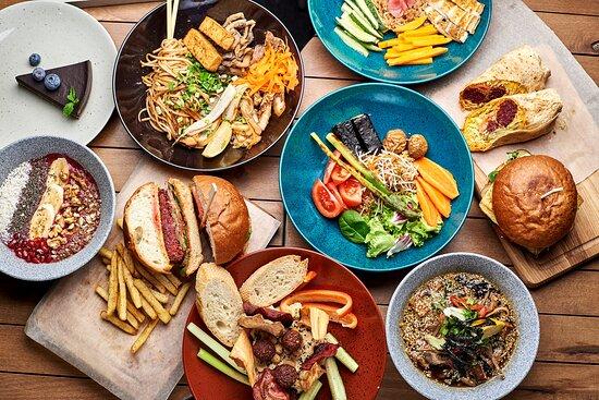 OM NOM NOM - Futura HUB